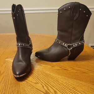 Women's Smoky Mountains, Brown Boots, Size: 8 1/2